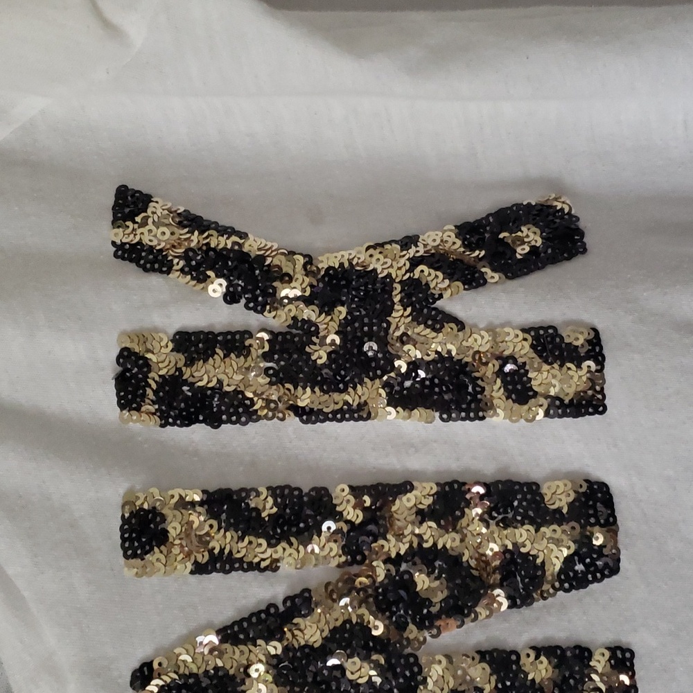 vs pink leopard sequin top - Picture 3 of 5